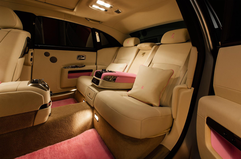 Illustration for article titled This Pink Rolls-Royce Ghost Is A Good Thing